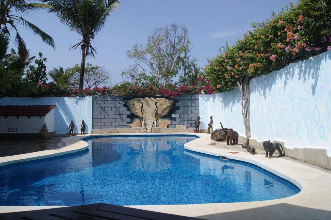 Luciano & Grace Apartments Watamu Extérieur photo