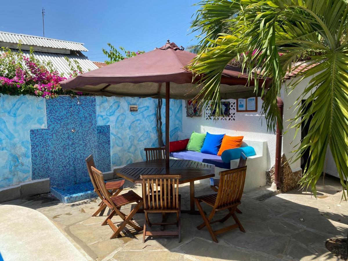 Luciano & Grace Apartments Watamu Extérieur photo